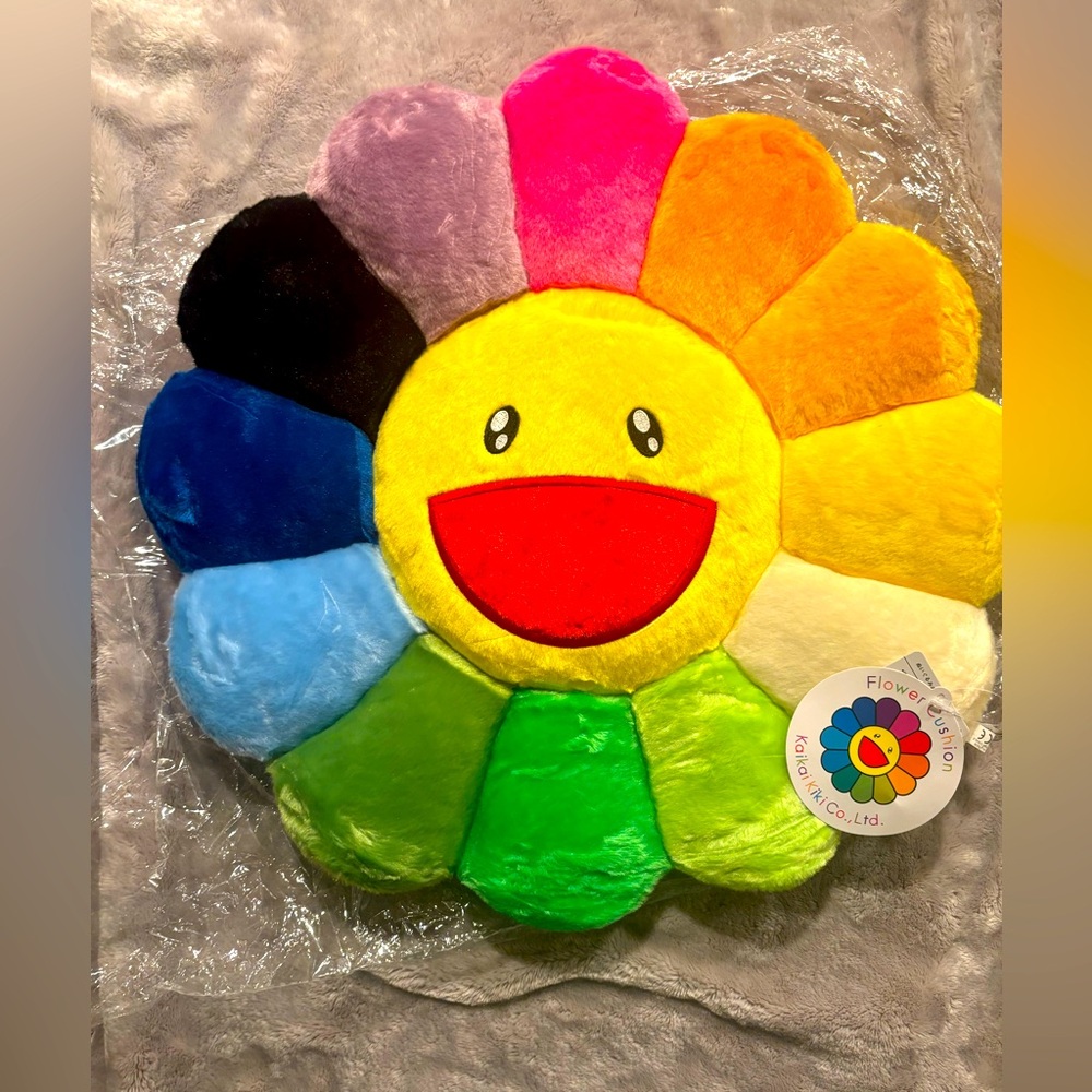 Takashi Murakami Rainbow Flower Plush 30cm kaikai Kiki nwt - Picture 2 of 2
